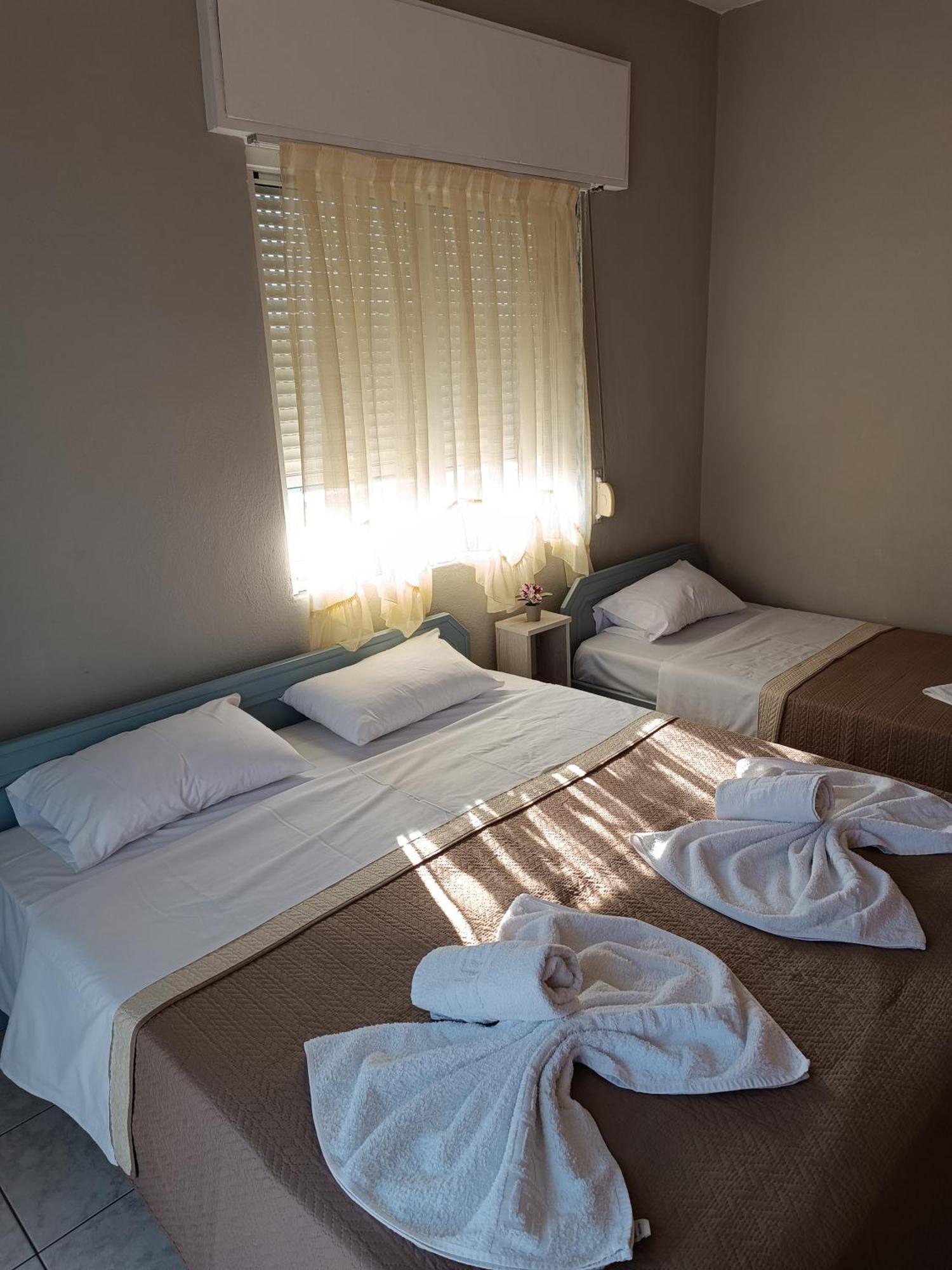 Aparthotel Sunrise2 Paralía Esterno foto